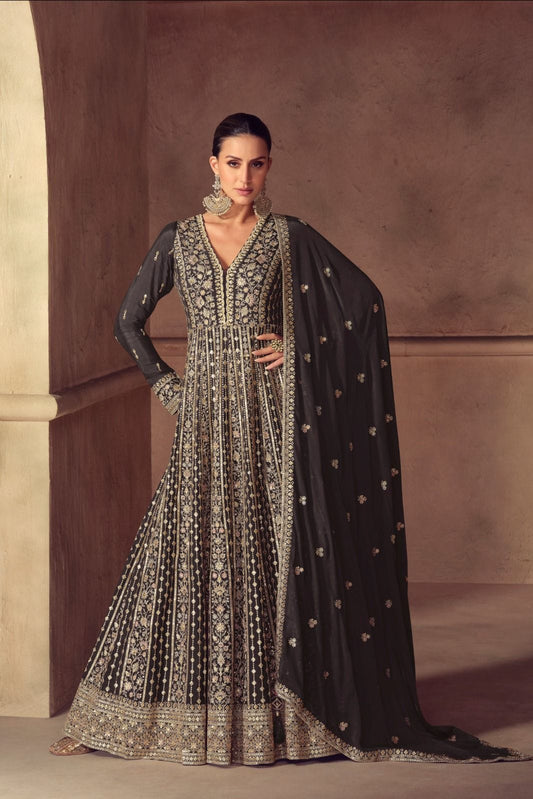 HAZAEL Collections Black Grown
- Anu Fashion